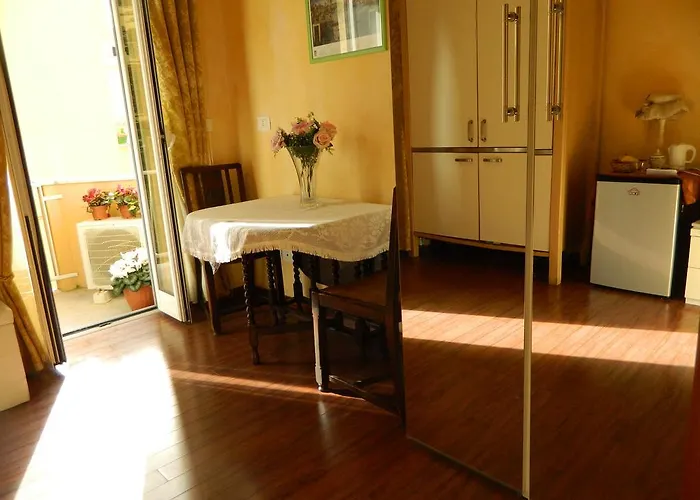 Bed & Breakfast Belle Epoque